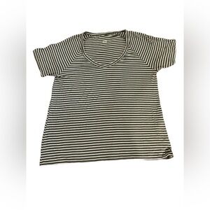 American Eagle shirt